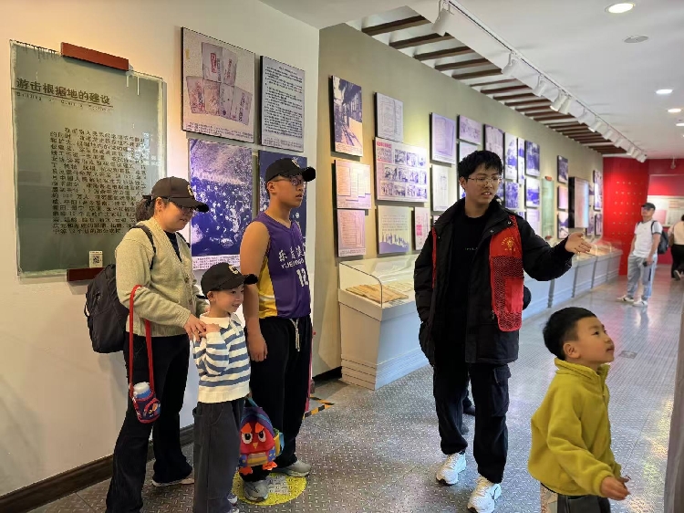 1217786559.jpg 1217786559.jpg