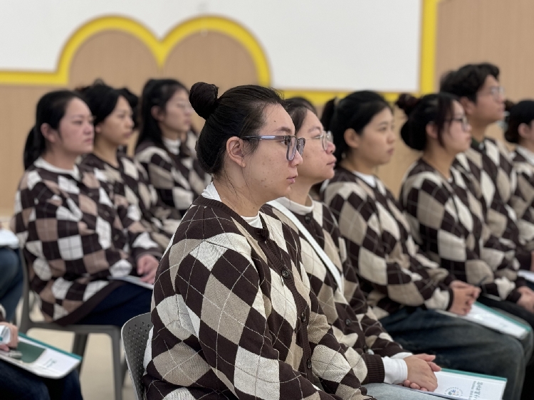 1051116832.jpg 1051116832.jpg